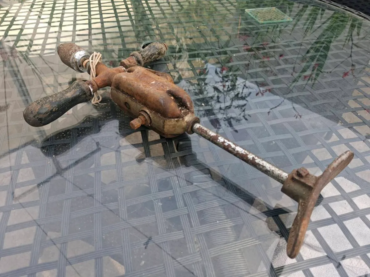 Antique manual Hand Crank Chest Drill - Image 1