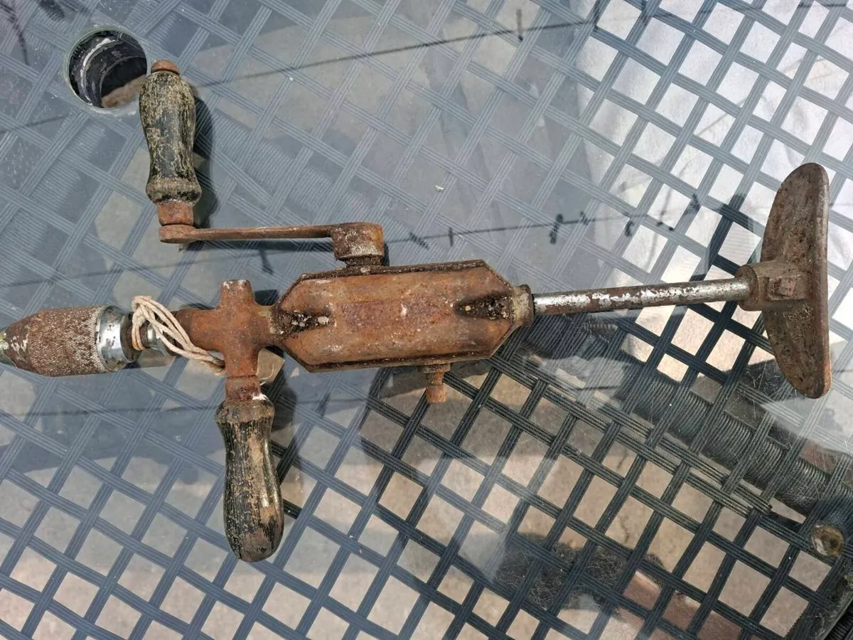 Antique manual Hand Crank Chest Drill - Image 2