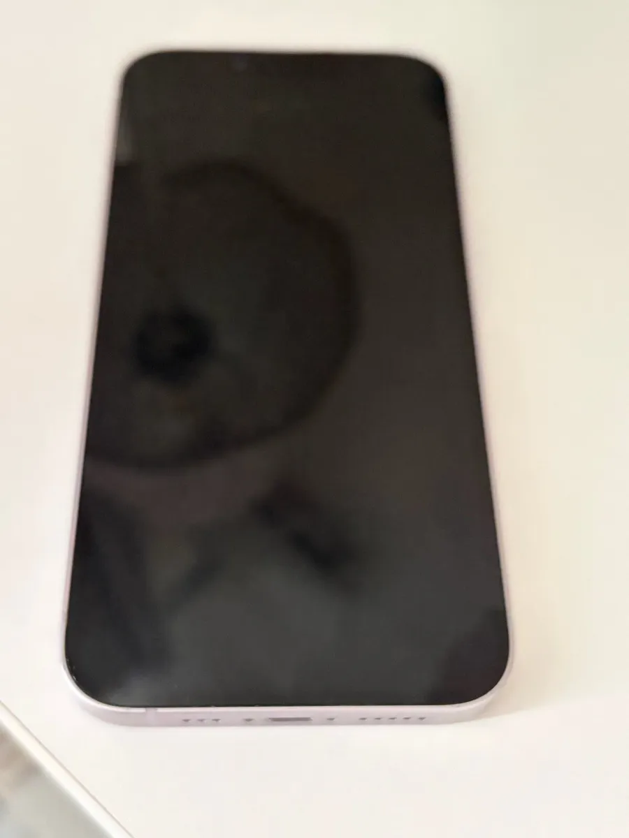 iPhone 14 - Image 2