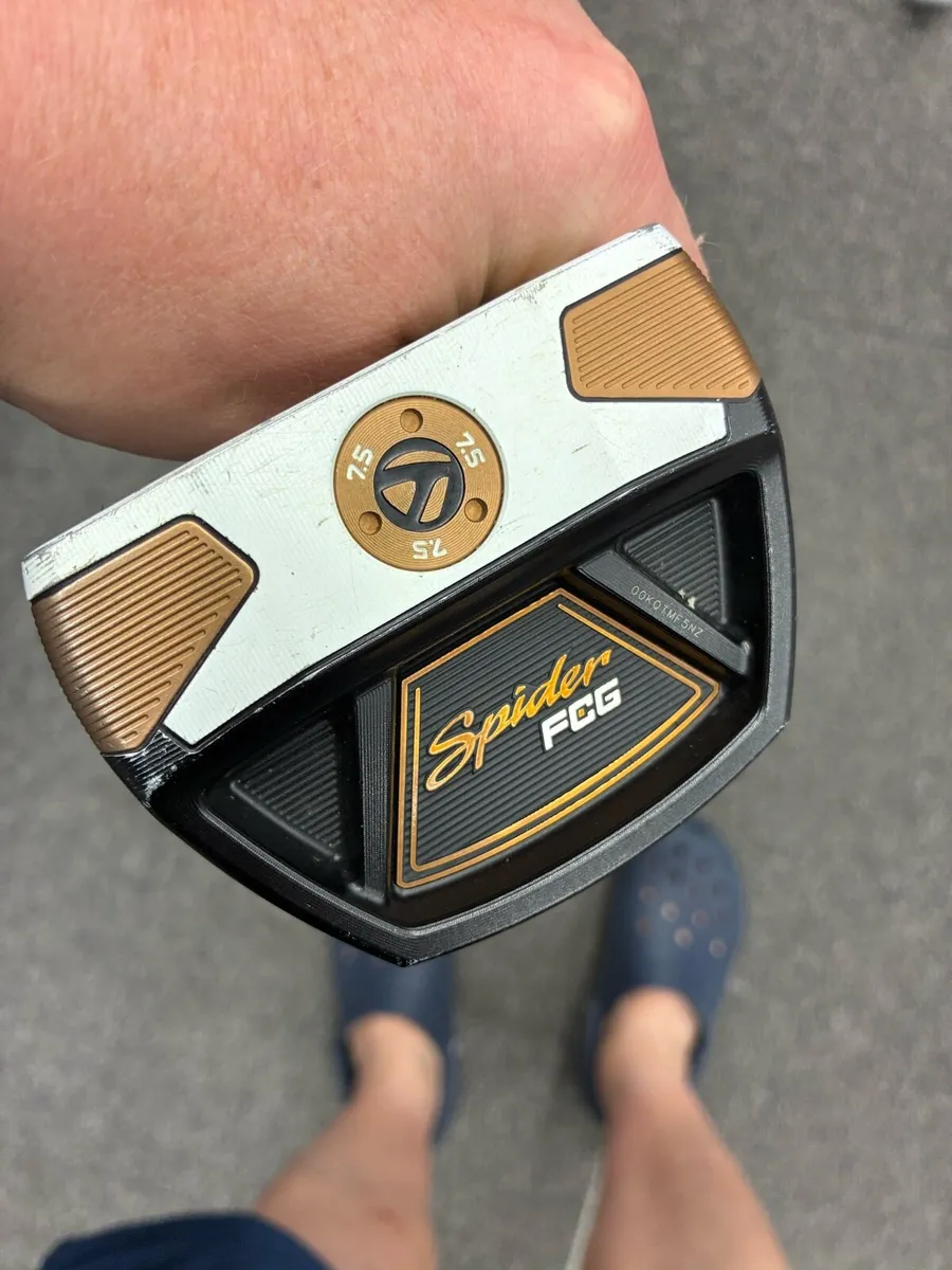 Taylormade FCG spider putter 34 inch - Image 3
