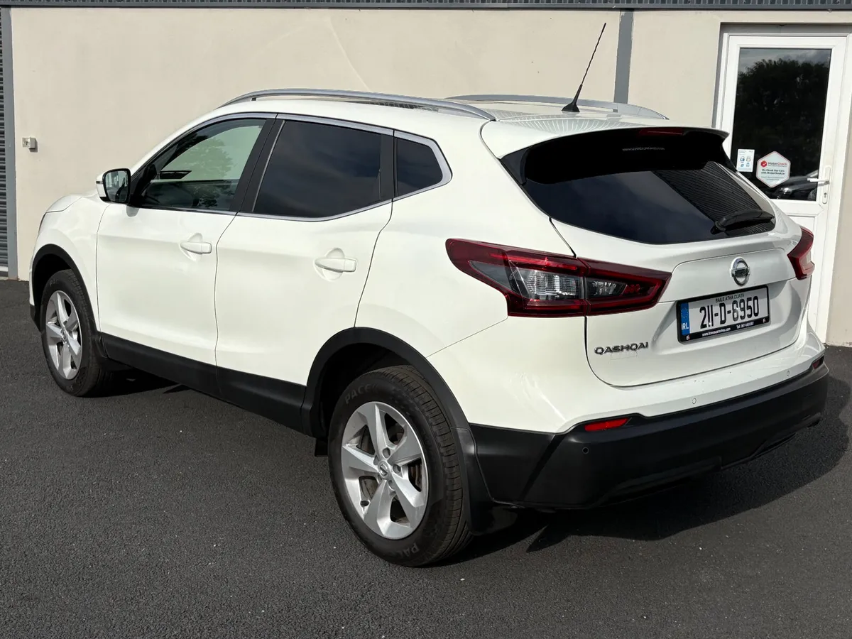 211 Nissan Qashqai SE 1.5 DCI Commercial - Image 3