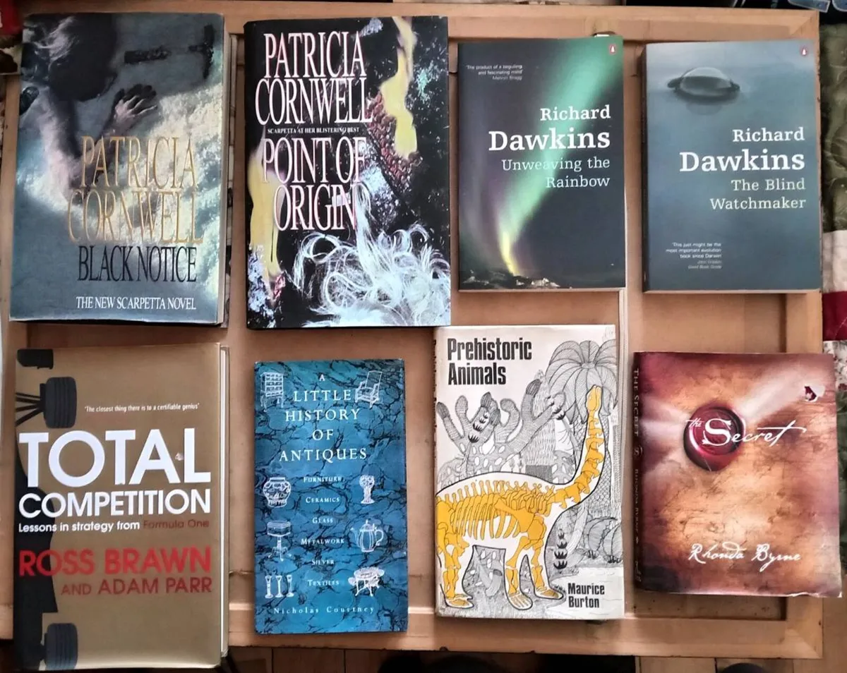 Various Books Any 6 For €20 (10 photos) - Image 2