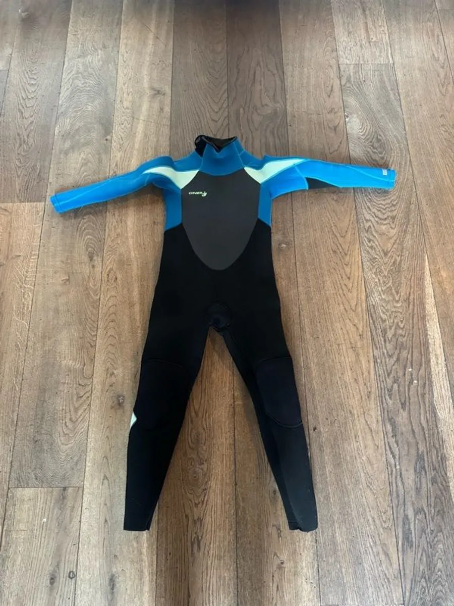 wetsuit - Image 1