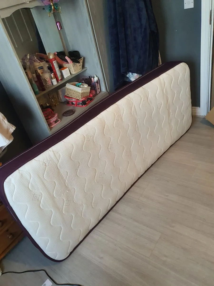 Small single mattresses x2 - Image 3