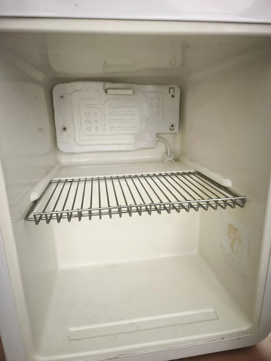 Fridge - Image 3