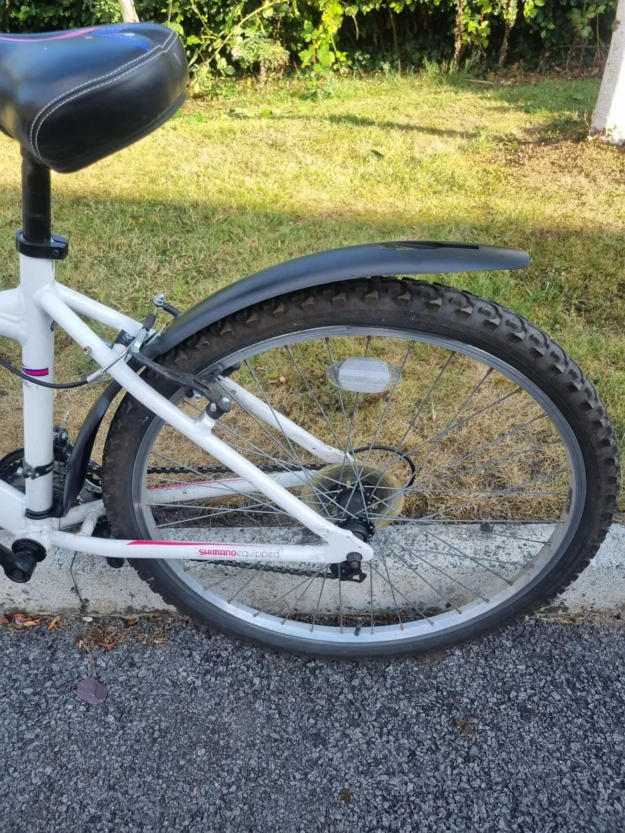 Girls Bike - Image 3