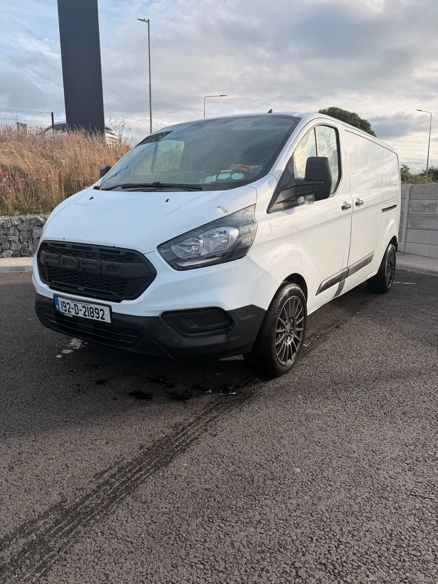 Ford transit custom Lwb - Image 3