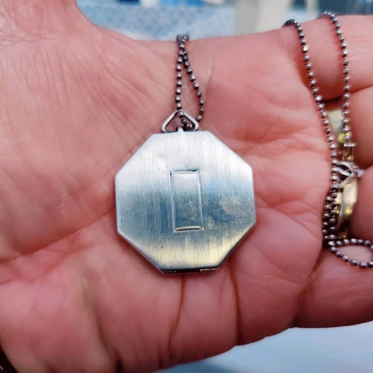 HUGE OCTAGONAL 1930'S 925 Silver Belcher 18"Locket - Image 1
