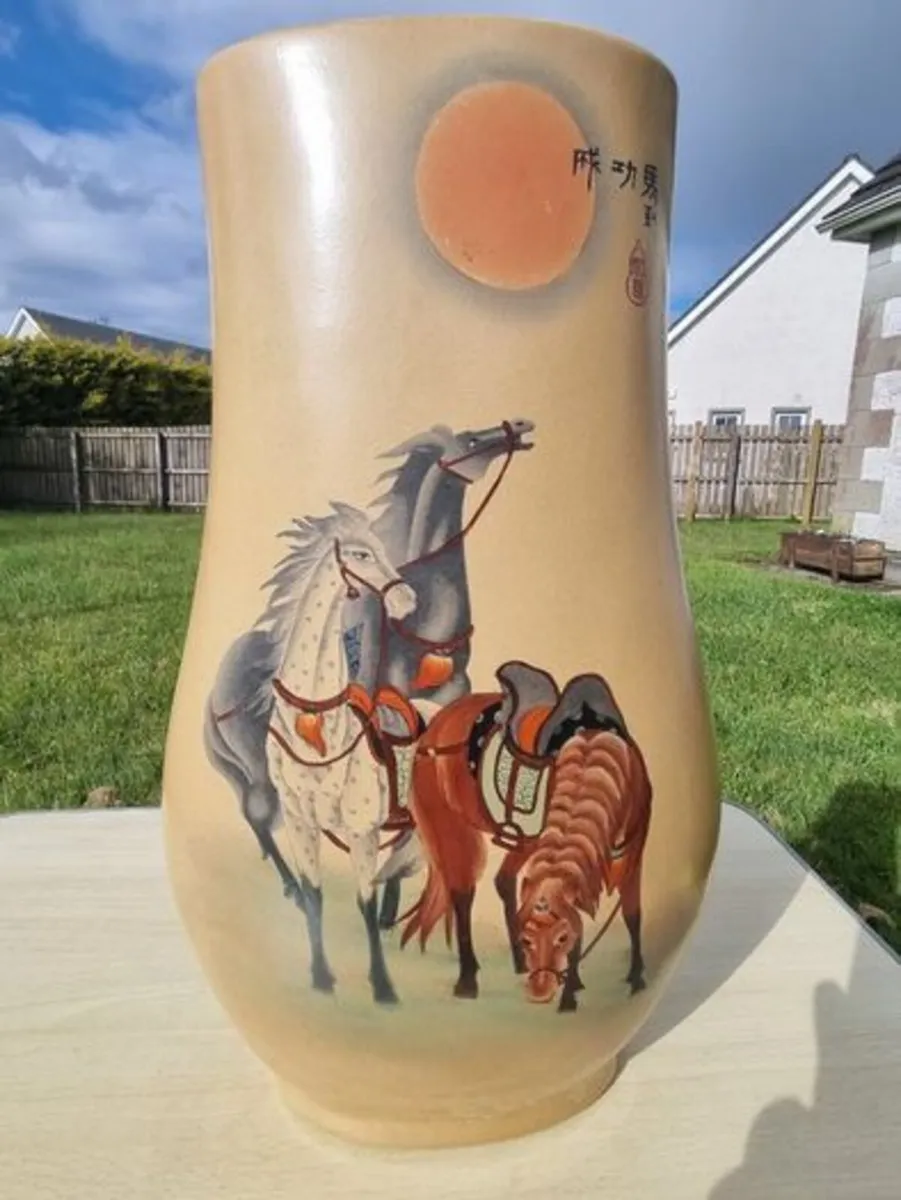 Old Chinese Color Enamel Porcelain Vase - Image 1
