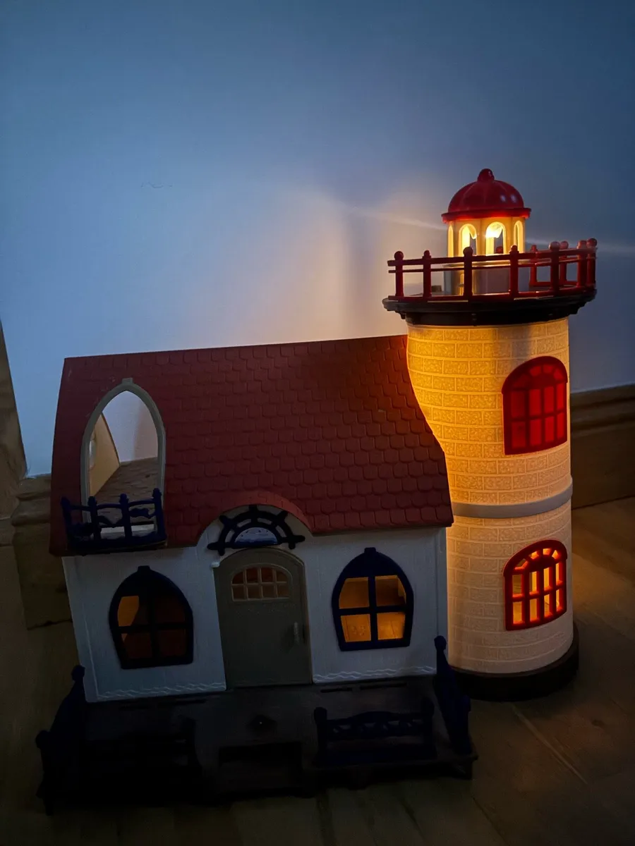 Sylvanian Family Lighthouse & furniture - Image 2