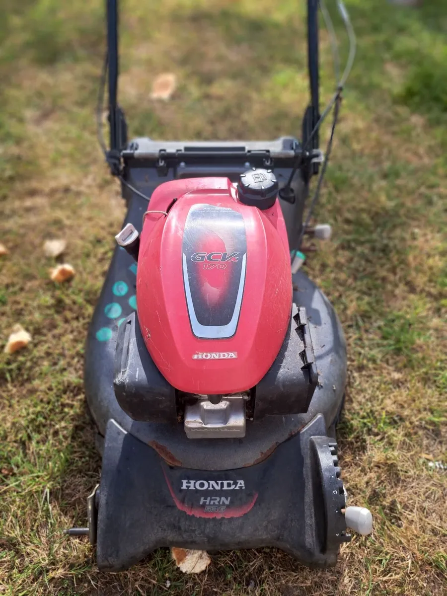 Honda lawnmower - Image 1