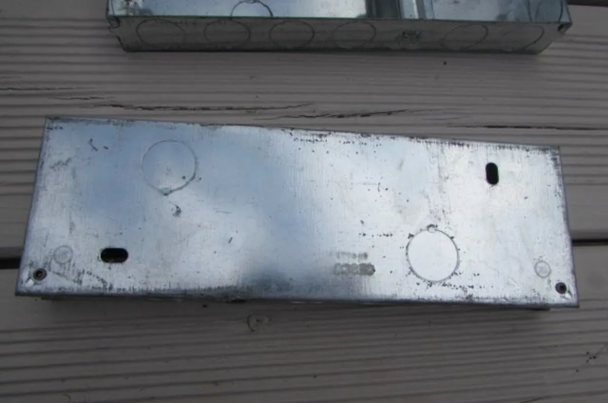 2 + 1 Flush Metal Boxes x 4 for Sale - Image 2