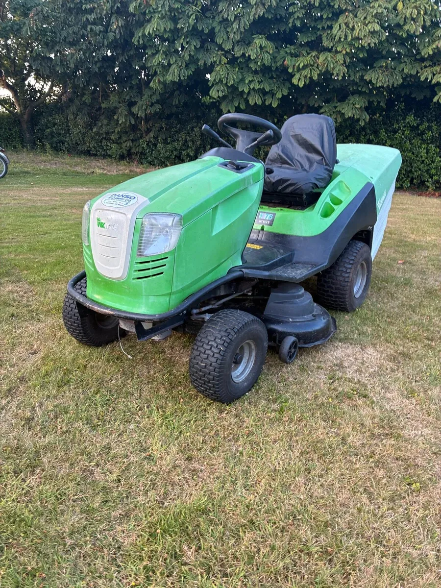 Ride on lawnmower - Image 2