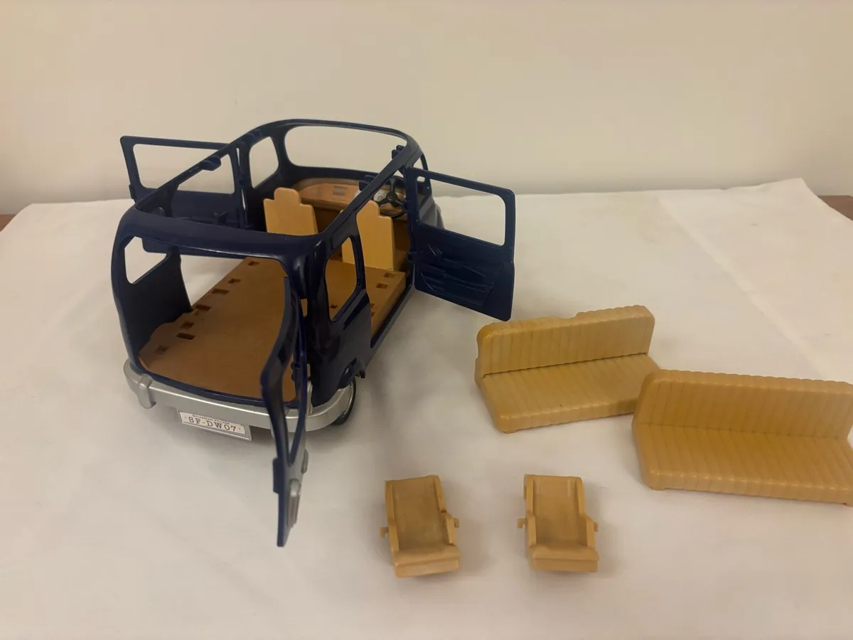 Sylvanian Family Car - Image 4