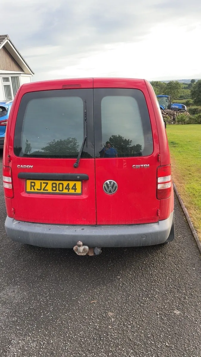 Volkswagen Caddy - Image 2