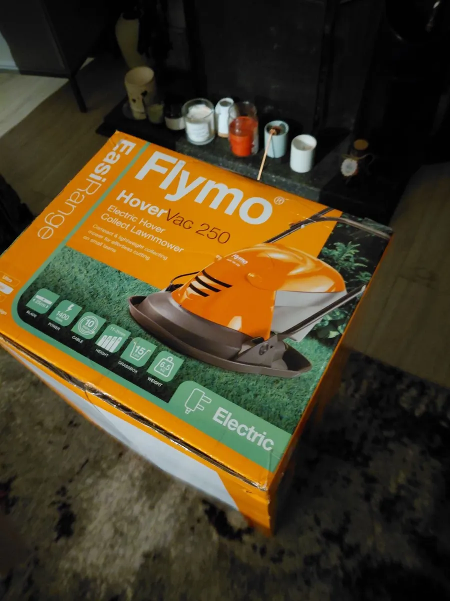Brand new Fly mo 15 lire mower,still in box. - Image 2