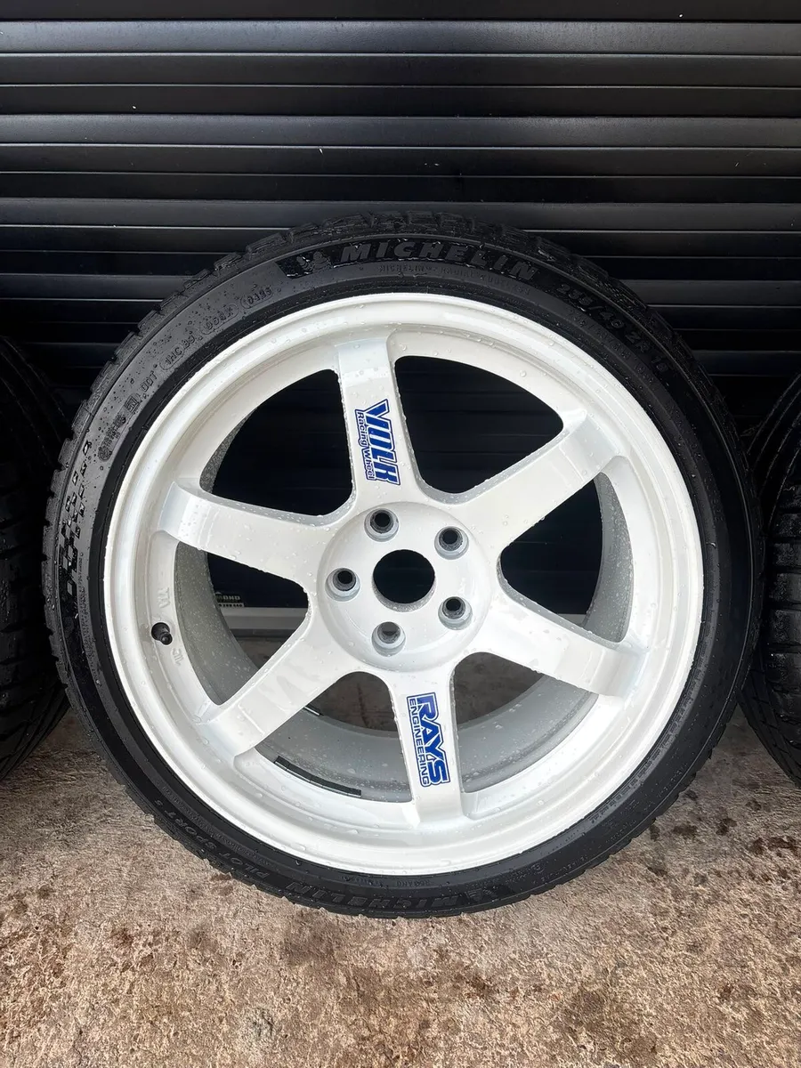 Volk Rays Te37 - Image 1