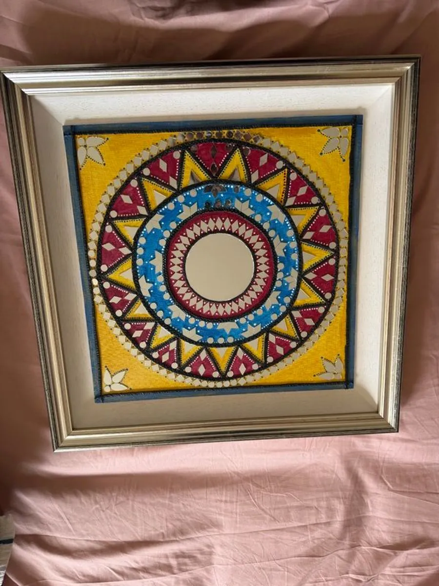 Decor - Image 2