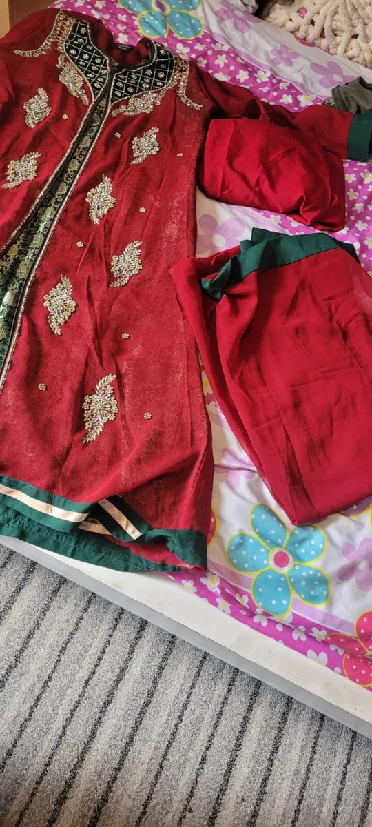2 Women pakistani dress - Image 2