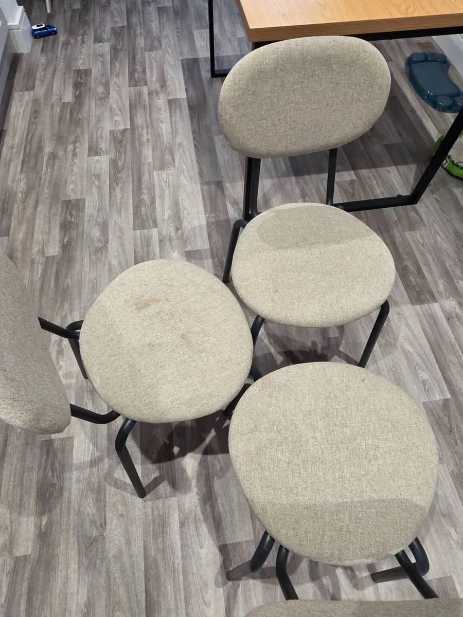Dining Table & 3 Chairs - Image 4