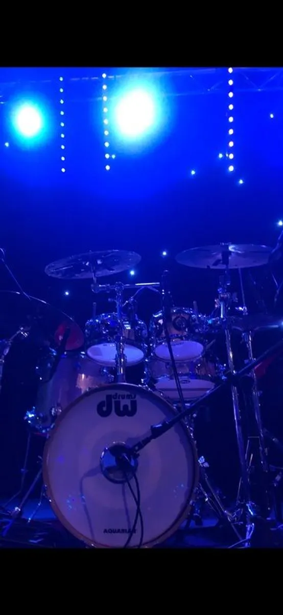 Dw Collectors Series Maple Drum Kit - Image 1