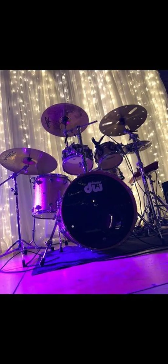 Dw Collectors Series Maple Drum Kit - Image 4