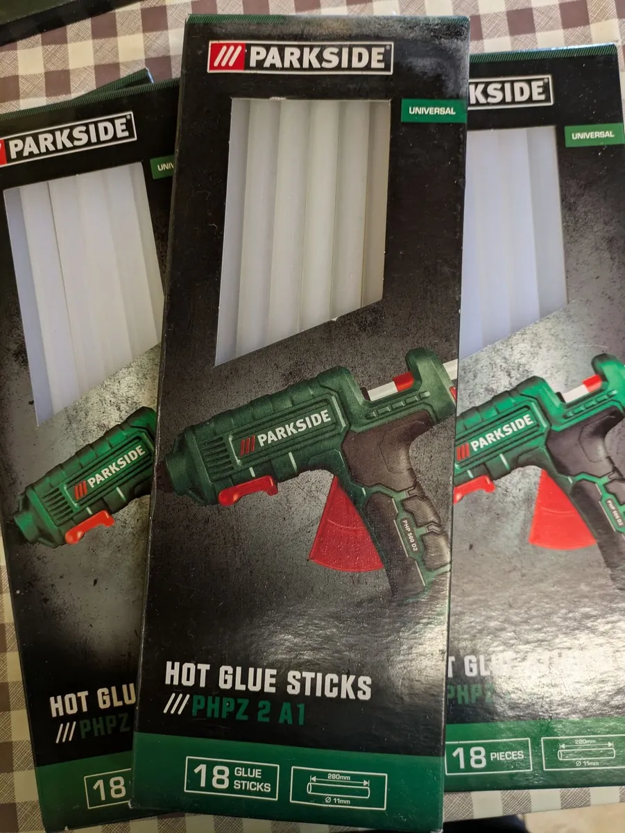 Glue gun sticks - Image 1