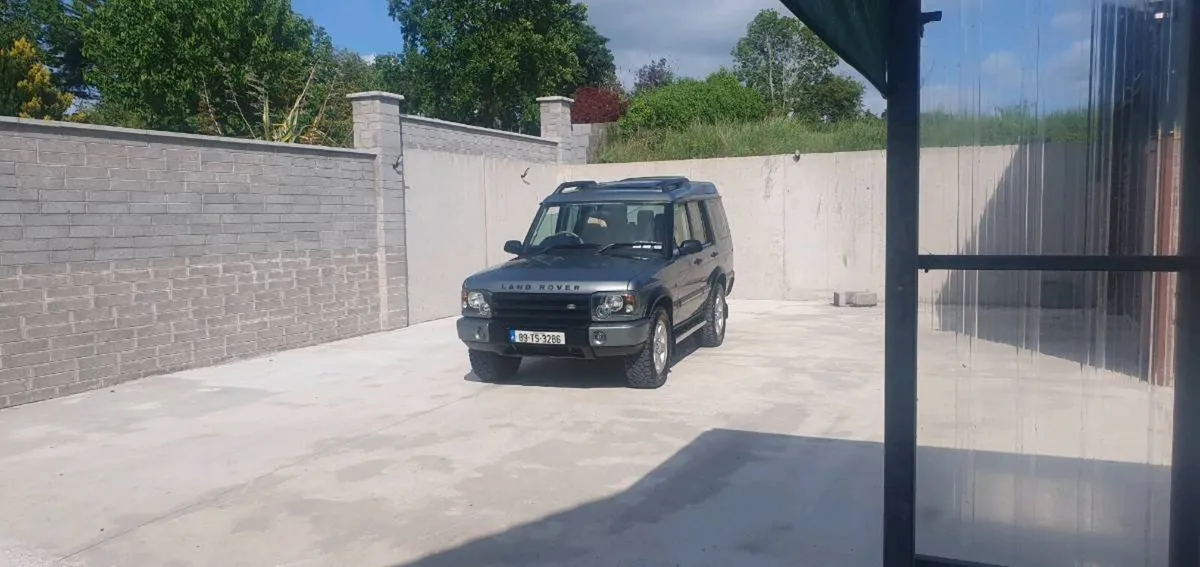 Landrover Discovery 2 Td5- Exceptional - Image 2