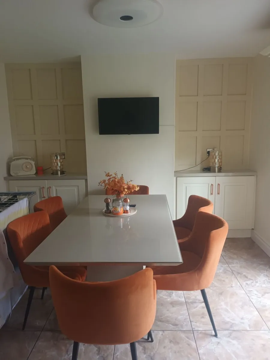 6 Dining Chairs - Image 2