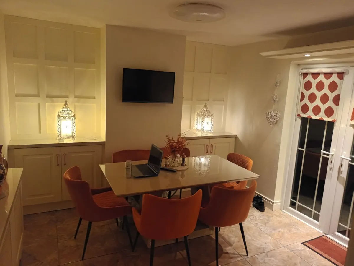 6 Dining Chairs - Image 3