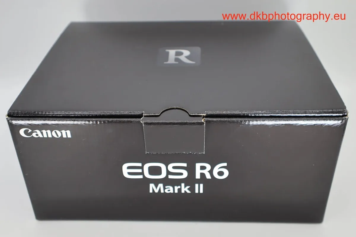 CANON EOS R6 Mark II MIRRORLESS CAMERA (NEW) #0626 - Image 1