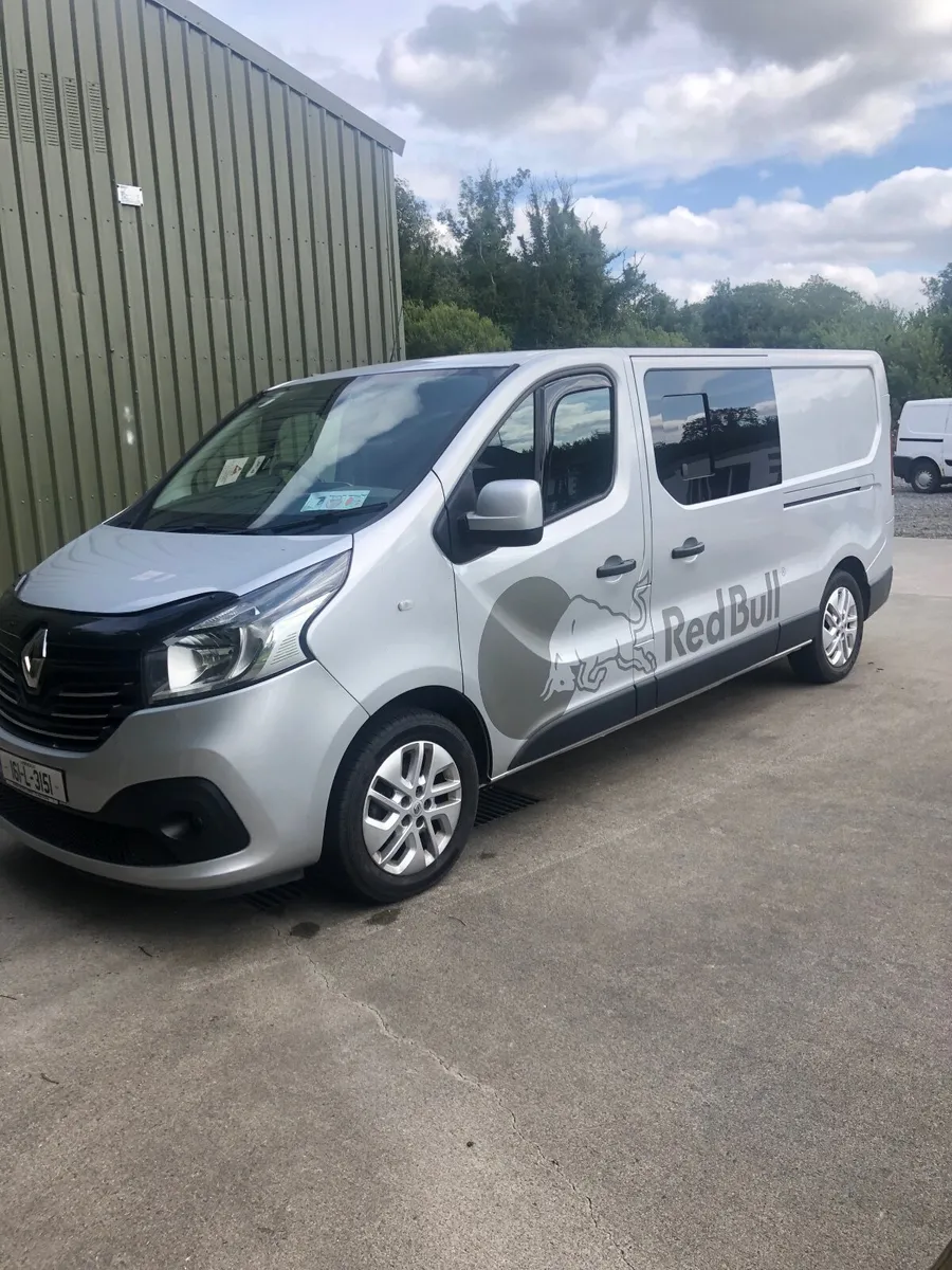 161 Renault Trafic 1.6D Camper Van - Image 4