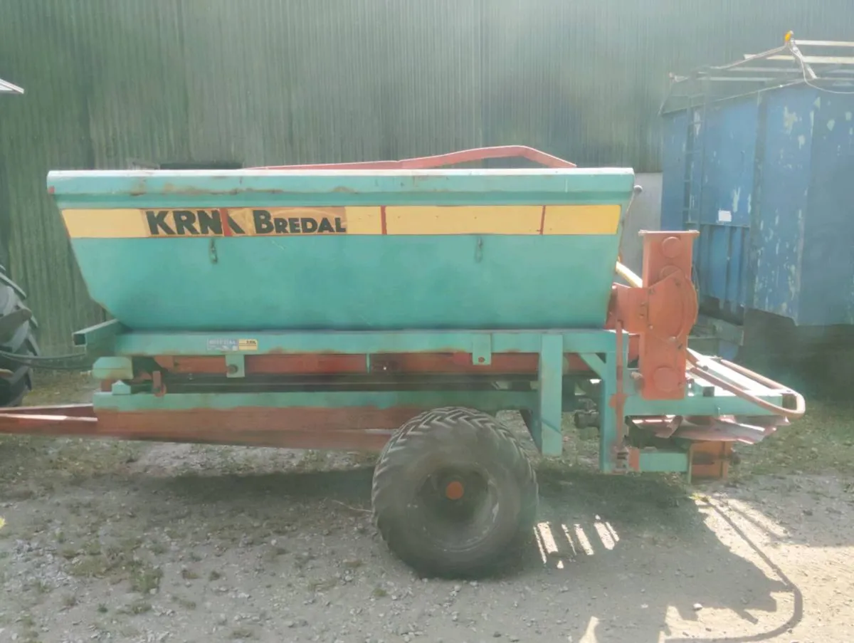 Bredal Spreader - Image 2