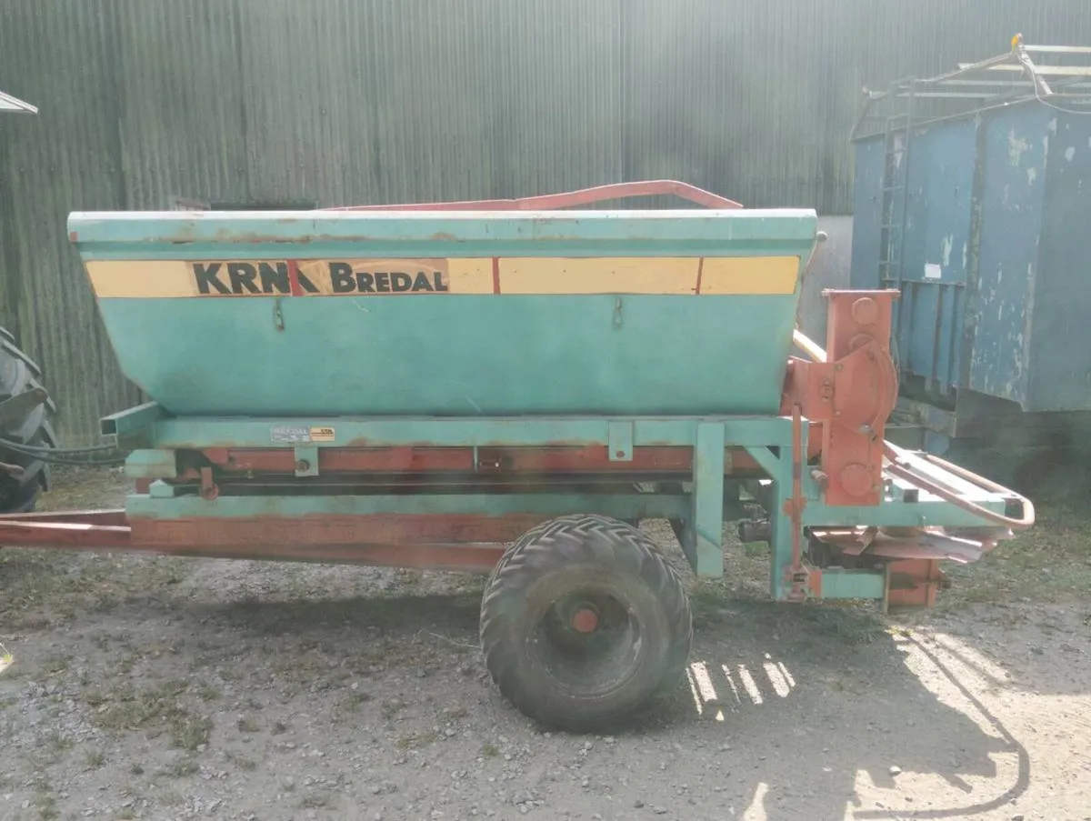 Bredal Spreader - Image 3