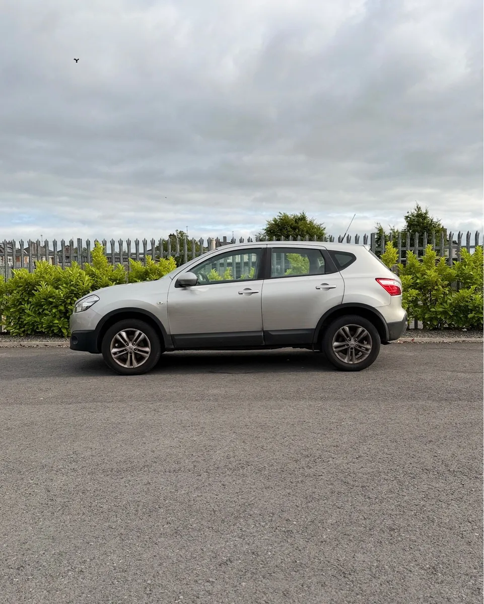 2013 (132) Nissan Qashqai 1.5 DCI ACENTA - Image 2