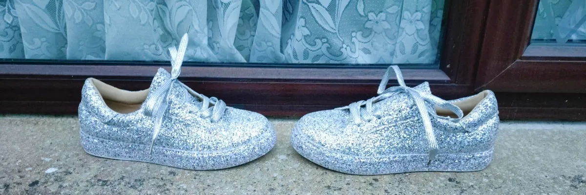 Sparkly Women's Shoes/runners (used). - Image 1