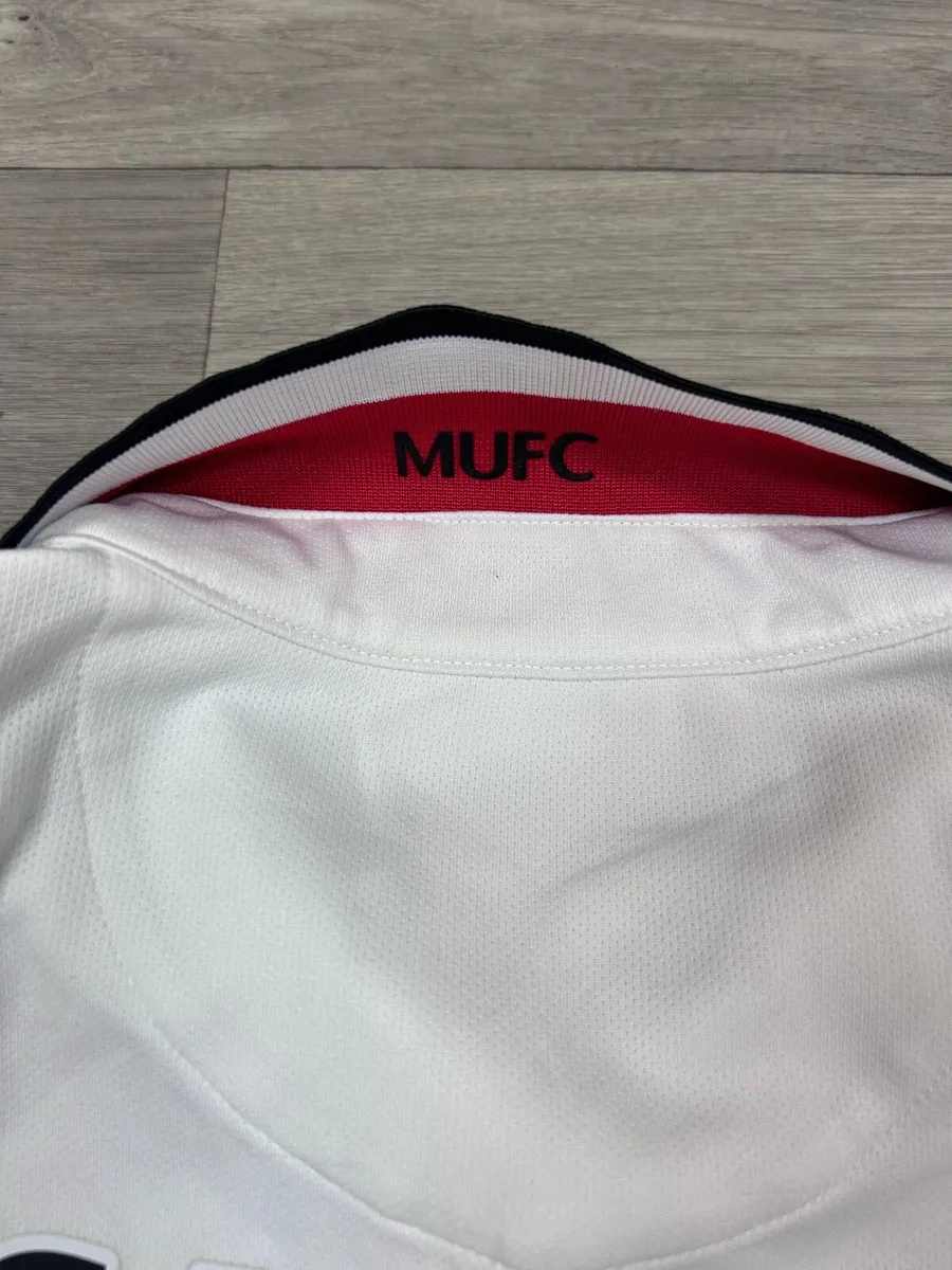 Nike Manchester United Luke Shaw Away Jersey L - Image 3