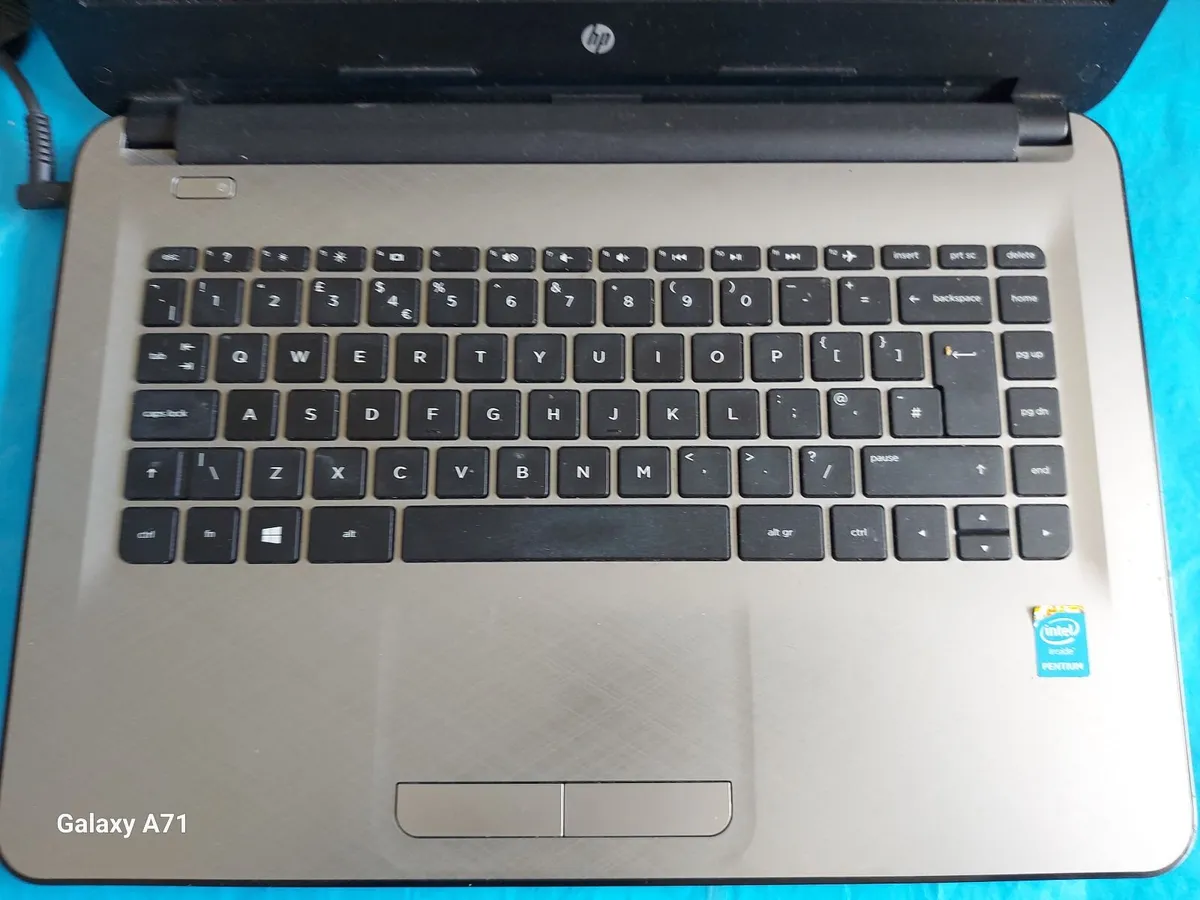 HP 14 inch Laptop, Silver, 2 GB Ram, 500GB HDD, Wi - Image 2