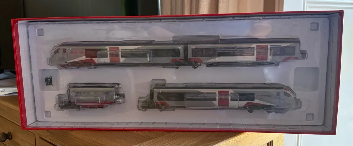 Hornby Class 755 Flirt - Image 2