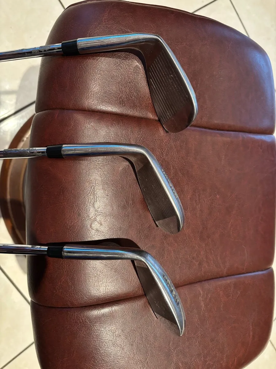 Wilson Harmonized Wedges - Image 1