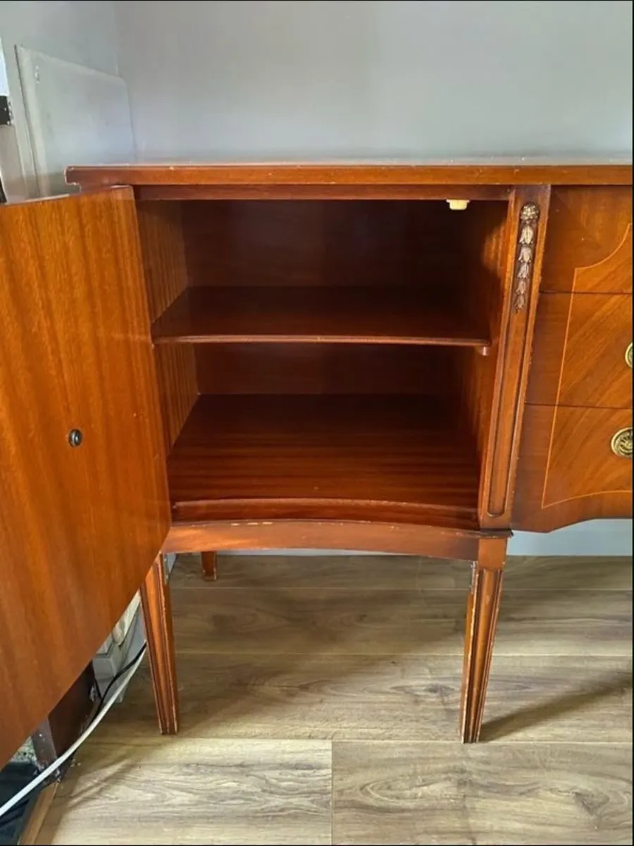 Vintage Mahogany Sideboard - Image 3