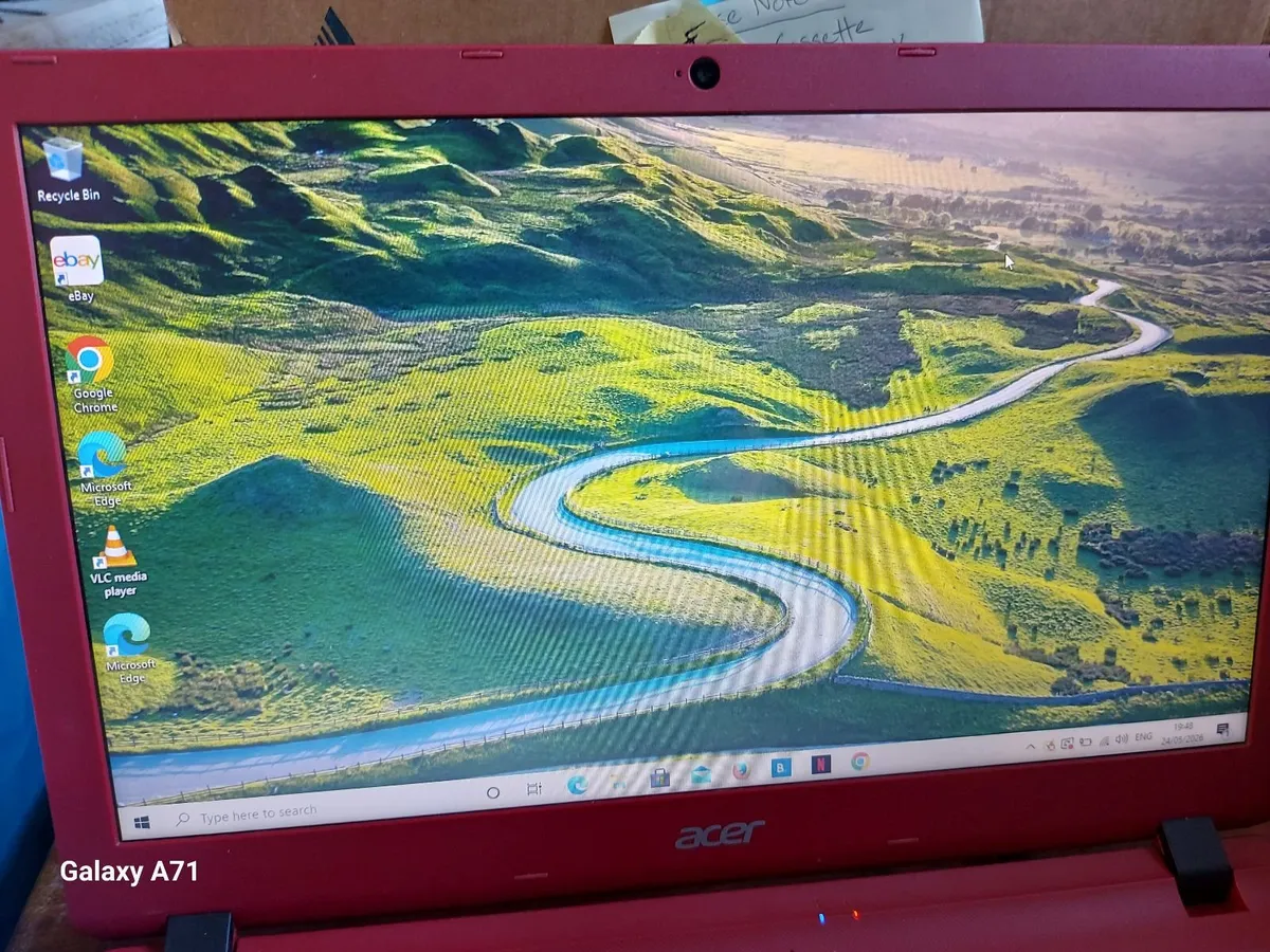 ACER ASPIRE Laptop ES1-533 series, Model N16C! Red - Image 2