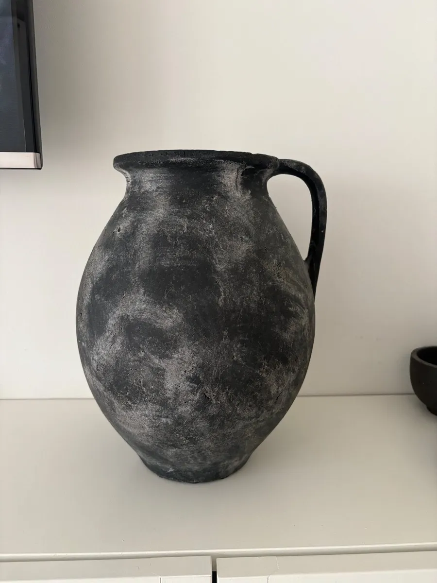 VASE - Image 3
