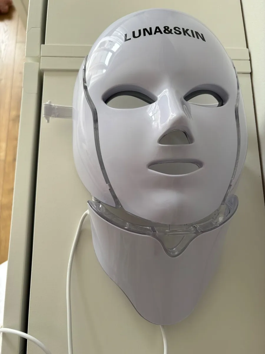 LED Mask - Face and Neck - Image 4