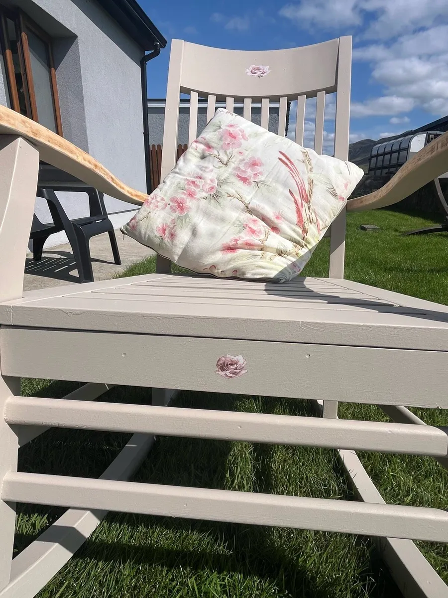 Rocking chair - Image 4
