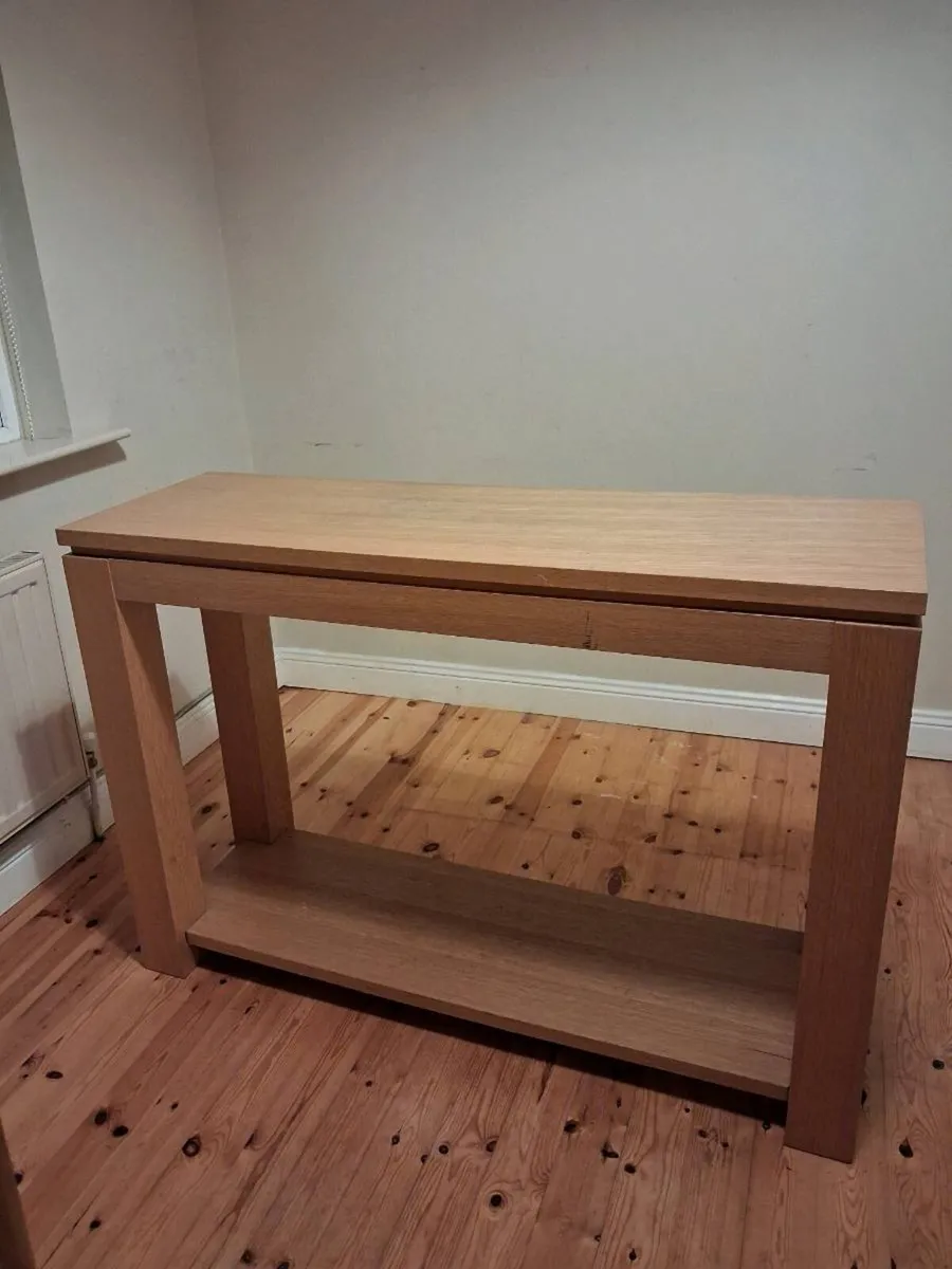 Console table - Image 1