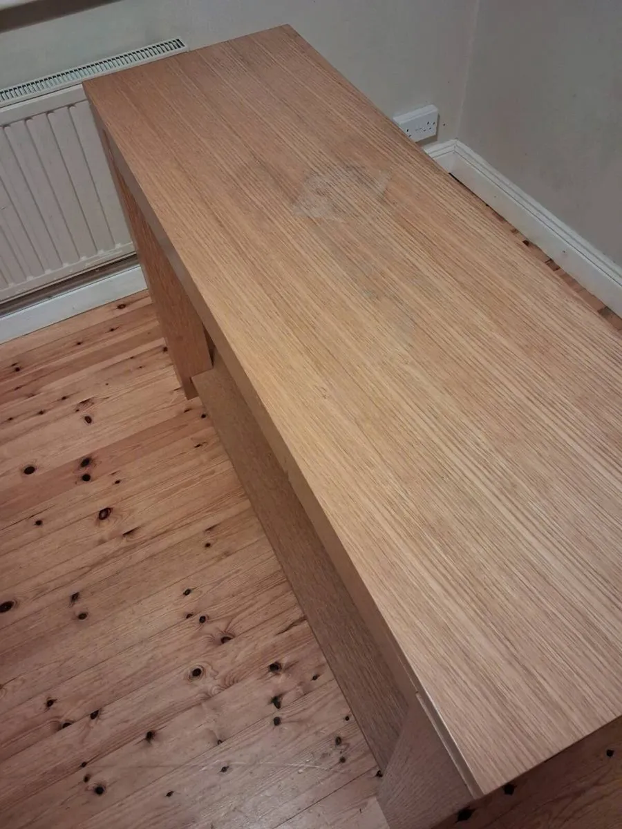 Console table - Image 4