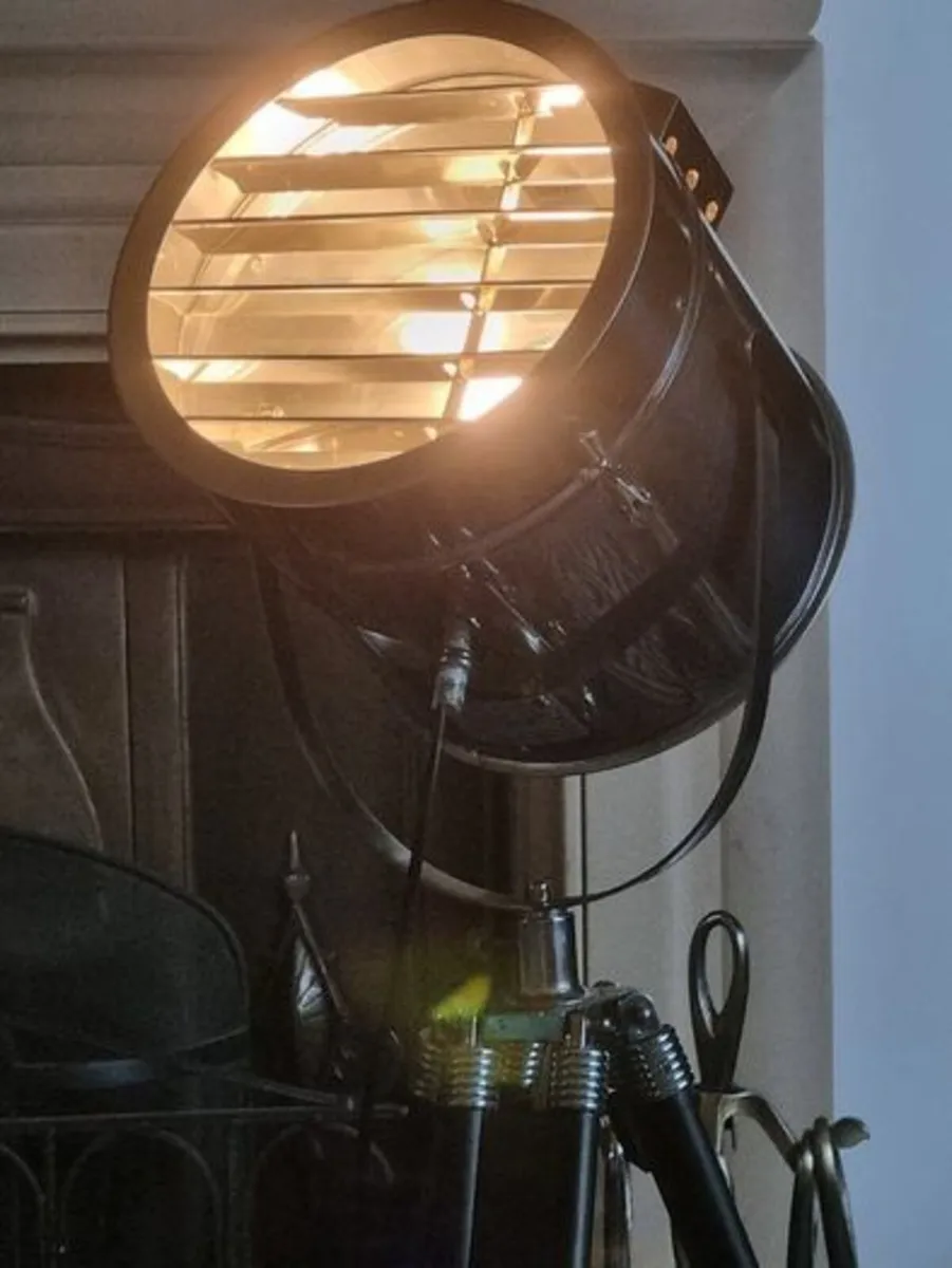The Nautical is a large floor lamp with a tripod - Image 3