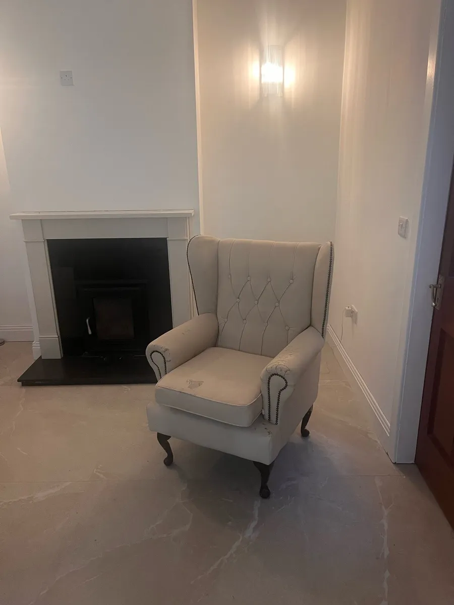 Queen Anne chair free for collection - Image 1