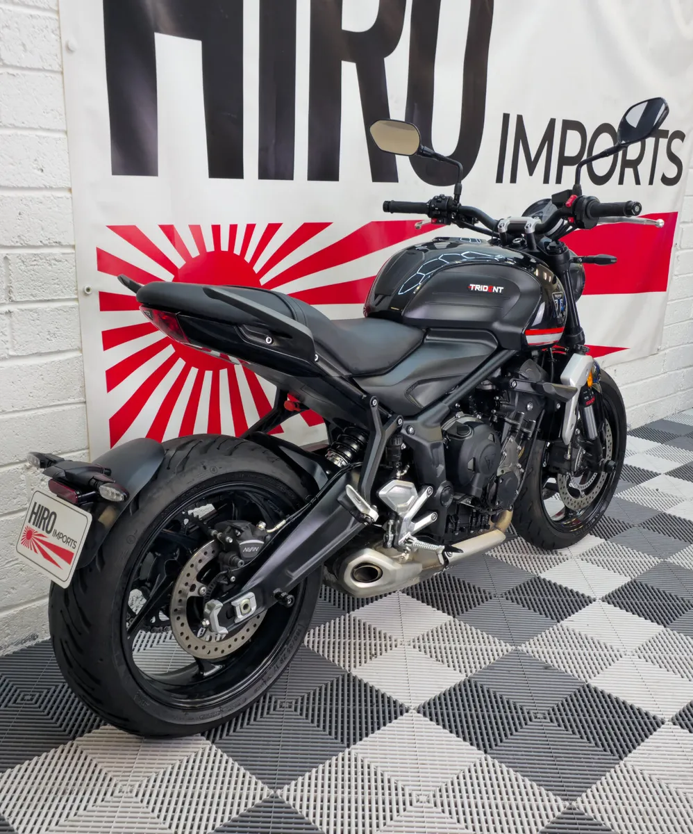 2021 Triumph Trident 660 - Image 3